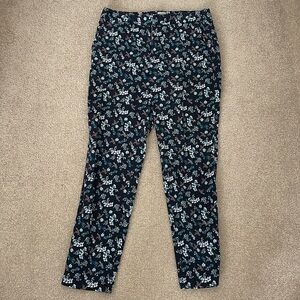 Size 0 Gap Floral Slim City Crop Pants